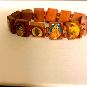 Religious bracelet with melamine backing.  For larger wrist. NWOT Bme3071